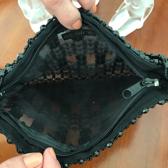 Beaded evening purse. - Picture 2 of 2